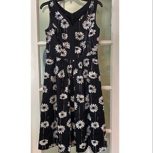 Talbots Sleeveless B&W Daisy Dress - Size 4